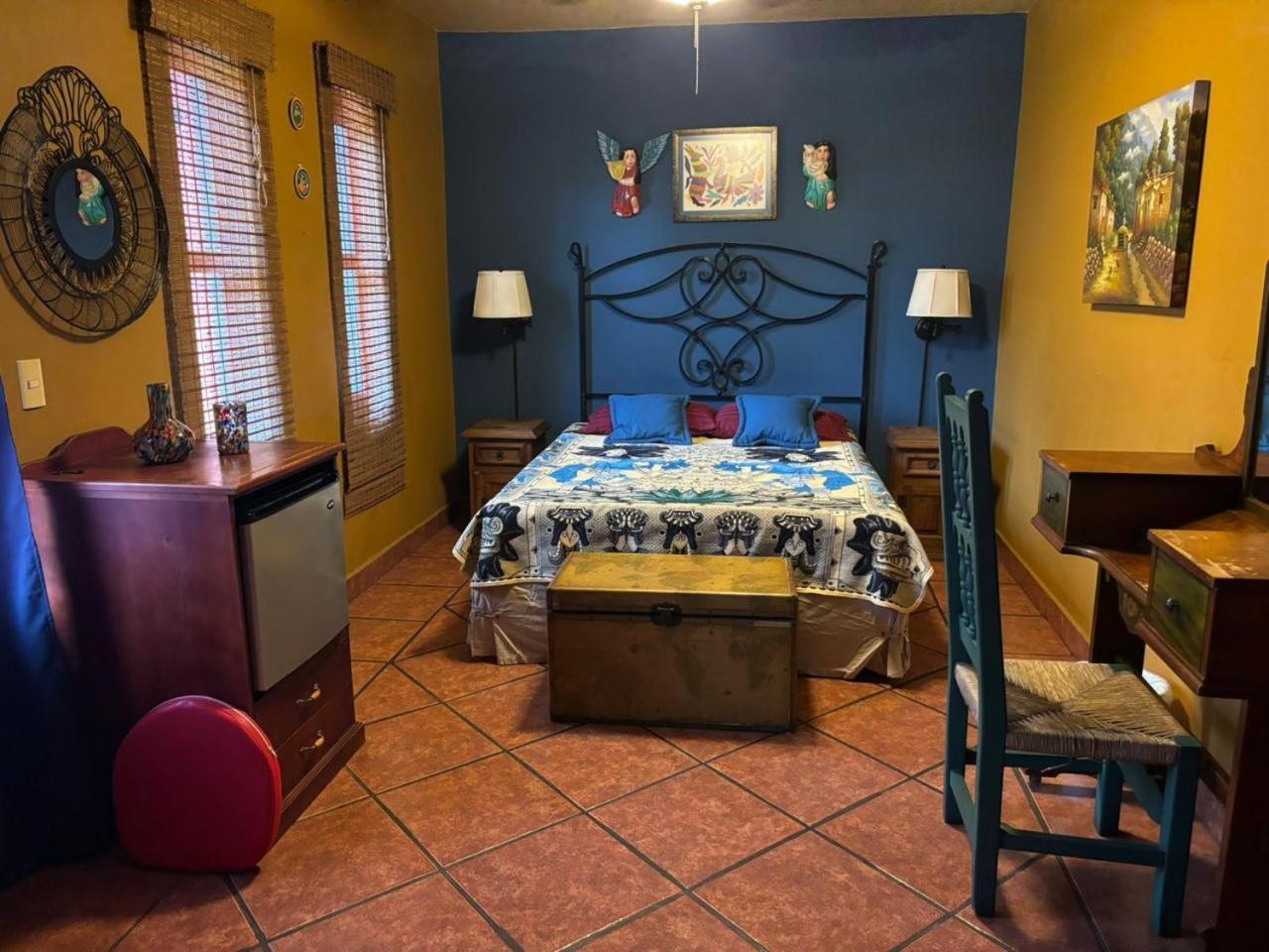 Deluxe Queen Room